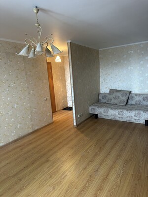 Продам однокомнатную (1-комн.) квартиру, Коминтерна ул, 22к2, Москва г