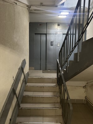 Продам однокомнатную (1-комн.) квартиру, Коминтерна ул, 22к2, Москва г