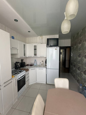 Продам двухкомнатную (2-комн.) квартиру, И.Г.Лексина ул, 48а, Симферополь г