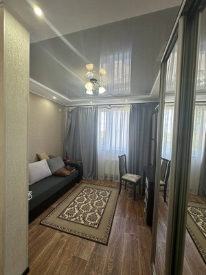 Продам двухкомнатную (2-комн.) квартиру, И.Г.Лексина ул, 48а, Симферополь г