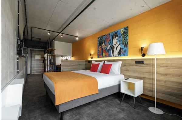 Сдам однокомнатную (1-комн.) квартиру, Орджоникидзе ул, 44Ак1, Санкт-Петербург г