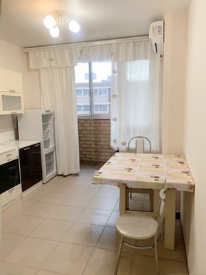 Сдам однокомнатную (1-комн.) квартиру, Западный Обход ул, 42, Краснодар г