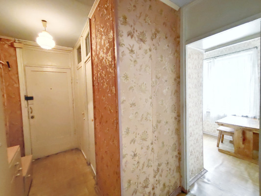 Продам двухкомнатную (2-комн.) квартиру, Маслова ул, 3, Монино рп