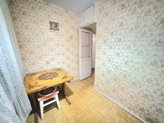 Продам двухкомнатную (2-комн.) квартиру, Маслова ул, 3, Монино рп