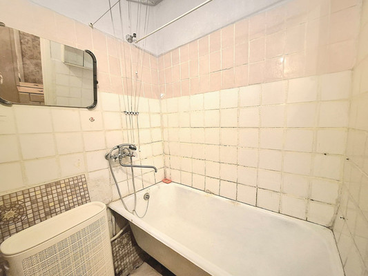 Продам двухкомнатную (2-комн.) квартиру, Маслова ул, 3, Монино рп