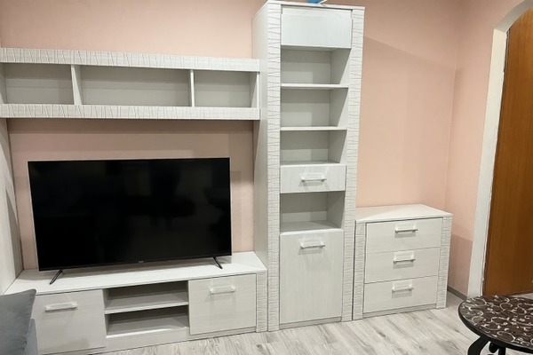 Продам однокомнатную (1-комн.) квартиру, Л.Иванихиной ул, 4, Калининград г