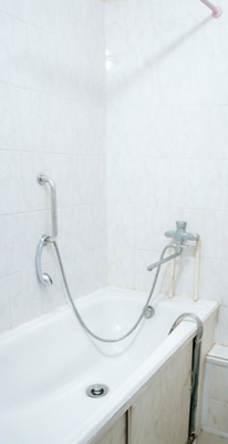 Продам трехкомнатную (3-комн.) квартиру, Гайдара ул, 3, Калининград г