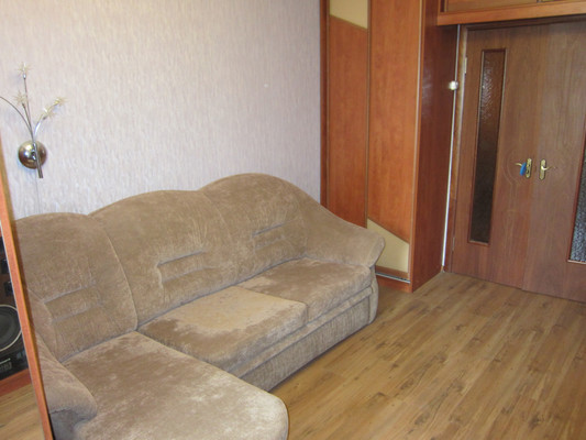 Сдам трехкомнатную (3-комн.) квартиру, Коломенский проезд, 8к3, Москва г