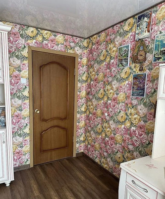 Продам трехкомнатную (3-комн.) квартиру, Тобольская ул, 37, Калининград г