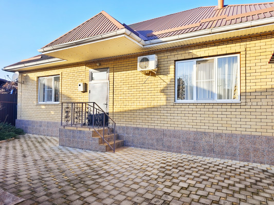 Продам дом, 2-я Тихая ул, Краснодар г, 0 км от города