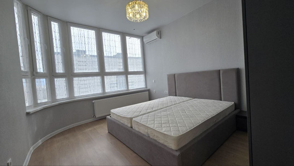 Продам однокомнатную (1-комн.) квартиру, Воронежская ул, 47/10, Краснодар г