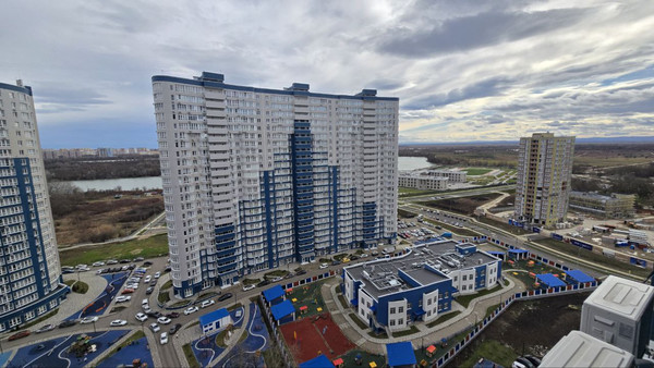 Продам однокомнатную (1-комн.) квартиру, Воронежская ул, 47/10, Краснодар г