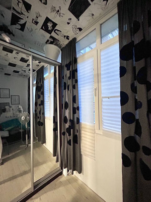 Продам однокомнатную (1-комн.) квартиру, Крылова ул, 36, Симферополь г