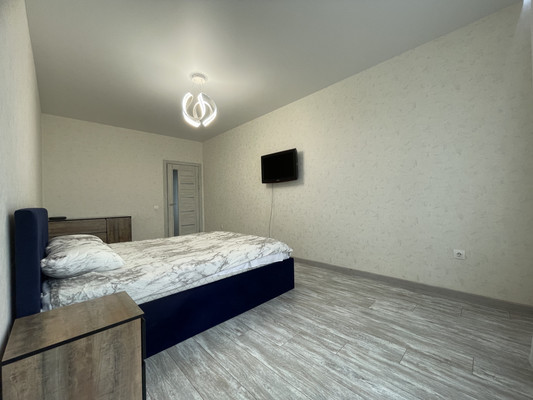 Сдам однокомнатную (1-комн.) квартиру, Конгрессная ул, 33к1, Краснодар г