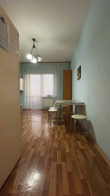 Продам трехкомнатную (3-комн.) квартиру, Черкасская ул, 85, Краснодар г