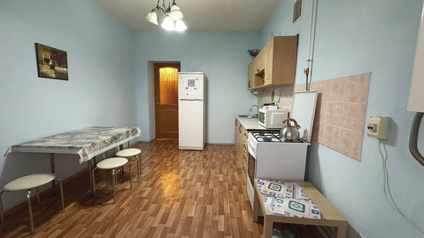 Продам трехкомнатную (3-комн.) квартиру, Черкасская ул, 85, Краснодар г