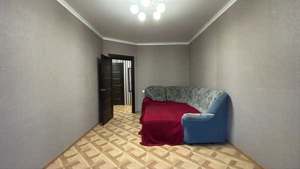 Продам однокомнатную (1-комн.) квартиру, Первомайская ул, 36к6, Знаменский п