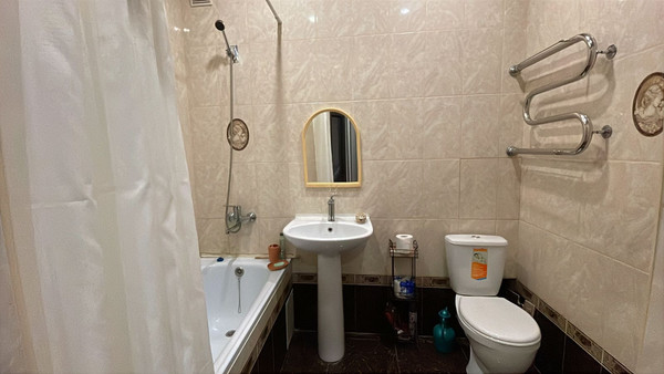 Продам однокомнатную (1-комн.) квартиру, Первомайская ул, 36к6, Знаменский п