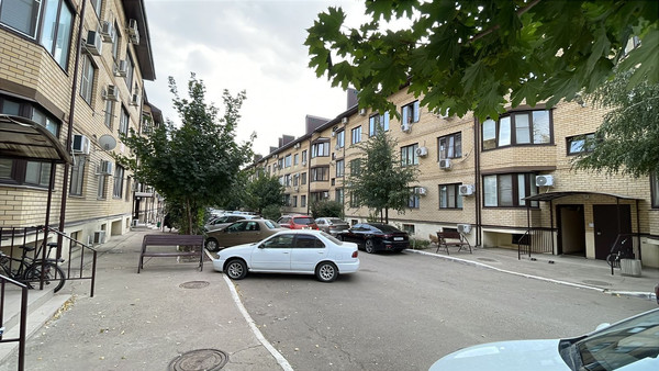 Продам однокомнатную (1-комн.) квартиру, Первомайская ул, 36к6, Знаменский п