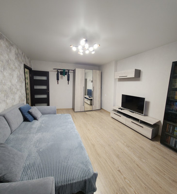 Продам трехкомнатную (3-комн.) квартиру, Красный Октябрь ул, 47кА, Раменское г