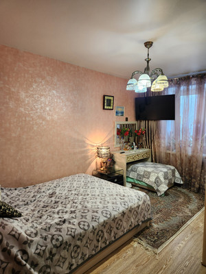 Продам трехкомнатную (3-комн.) квартиру, Красный Октябрь ул, 47кА, Раменское г