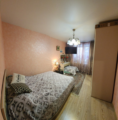 Продам трехкомнатную (3-комн.) квартиру, Красный Октябрь ул, 47кА, Раменское г