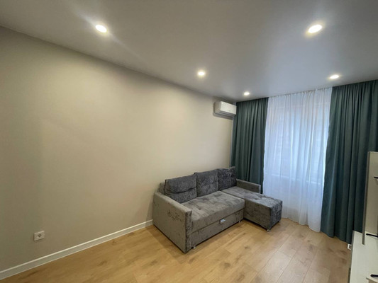 Сдам двухкомнатную (2-комн.) квартиру, им. Ивана Беличенко ул, 92к5, Краснодар г