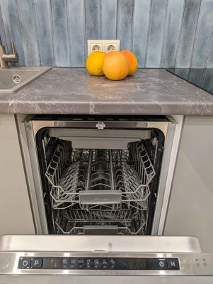 Продам однокомнатную (1-комн.) квартиру, Эйнштейна б-р, 5, Новоивановское рп