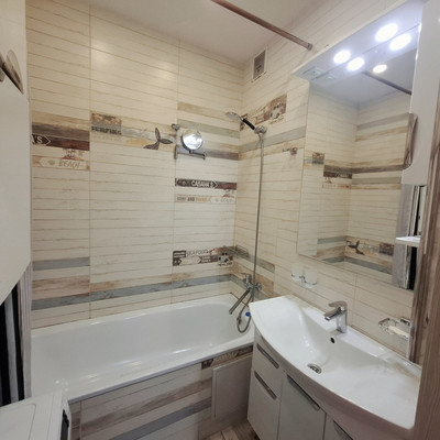 Продам двухкомнатную (2-комн.) квартиру, Строителей пр-кт, 18, Кудрово г