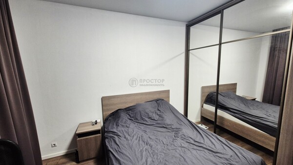 Продам трехкомнатную (3-комн.) квартиру, Красноказарменная ул, 14Ак6, Москва г