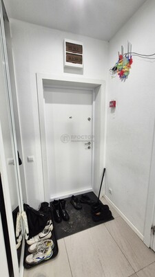 Продам трехкомнатную (3-комн.) квартиру, Красноказарменная ул, 14Ак6, Москва г