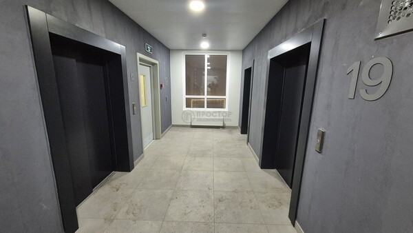 Продам трехкомнатную (3-комн.) квартиру, Красноказарменная ул, 14Ак6, Москва г