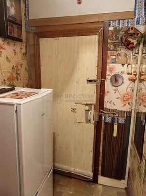 Продам однокомнатную (1-комн.) квартиру, Бехтерева ул, 35к1, Москва г