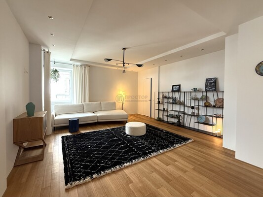 Продам многокомнатную квартиру, Крылатские Холмы ул, 33к1, Москва г