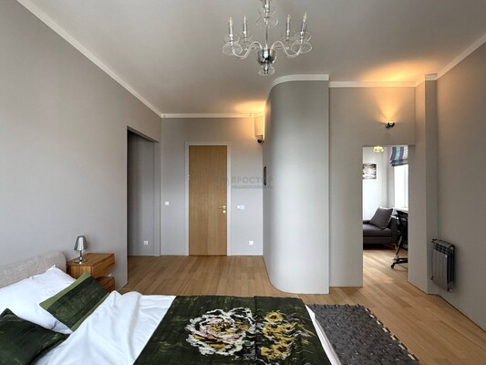 Продам многокомнатную квартиру, Крылатские Холмы ул, 33к1, Москва г