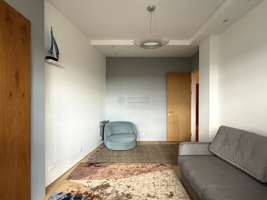 Продам многокомнатную квартиру, Крылатские Холмы ул, 33к1, Москва г