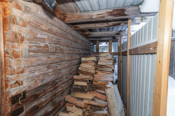 Продам дом, Березовская ул, 46, Ханты-Мансийск г, 0 км от города