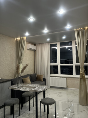 Продам однокомнатную (1-комн.) квартиру, Конгрессная ул, 41, Краснодар г