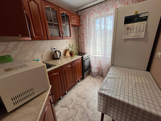 Продам однокомнатную (1-комн.) квартиру, Строительная ул, 3, Фокино г