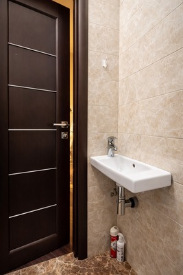 Продам трехкомнатную (3-комн.) квартиру, 7-я Кожуховская ул, 4к1, Москва г