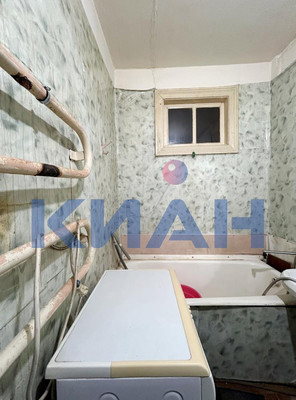 Продам двухкомнатную (2-комн.) квартиру, Карла Маркса ул, 34, Красноярск г