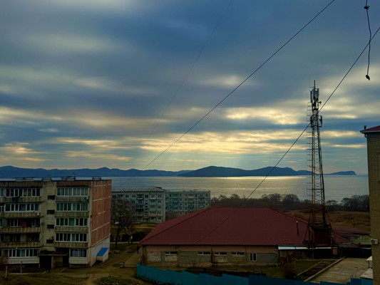 Продам трехкомнатную (3-комн.) квартиру, Ветеранов ул, 4, Дунай п