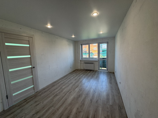 Продам двухкомнатную (2-комн.) квартиру, Ветеранов ул, 7, Дунай п