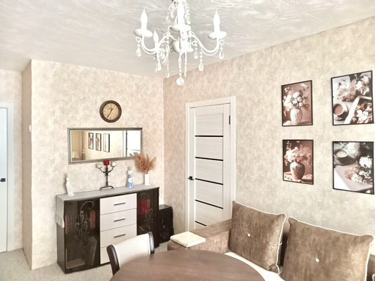 Продам трехкомнатную (3-комн.) квартиру, Партизана Железняка ул, 9Б, Красноярск г