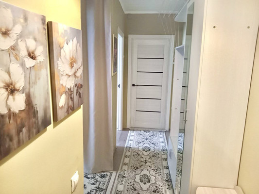 Продам трехкомнатную (3-комн.) квартиру, Партизана Железняка ул, 9Б, Красноярск г