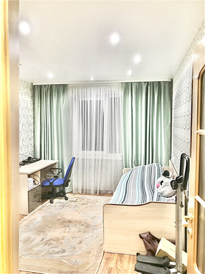 Продам трехкомнатную (3-комн.) квартиру, Кольский пр-кт, 111, Мурманск г