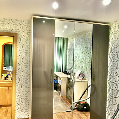 Продам трехкомнатную (3-комн.) квартиру, Кольский пр-кт, 111, Мурманск г