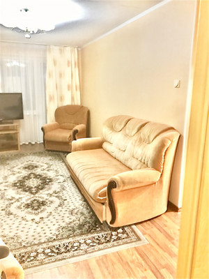 Продам трехкомнатную (3-комн.) квартиру, Кольский пр-кт, 111, Мурманск г