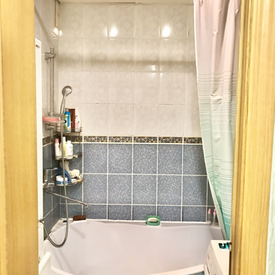 Продам трехкомнатную (3-комн.) квартиру, Кольский пр-кт, 111, Мурманск г