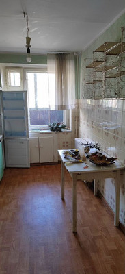 Продам трехкомнатную (3-комн.) квартиру, 9 Апреля ул, 5, Калининград г